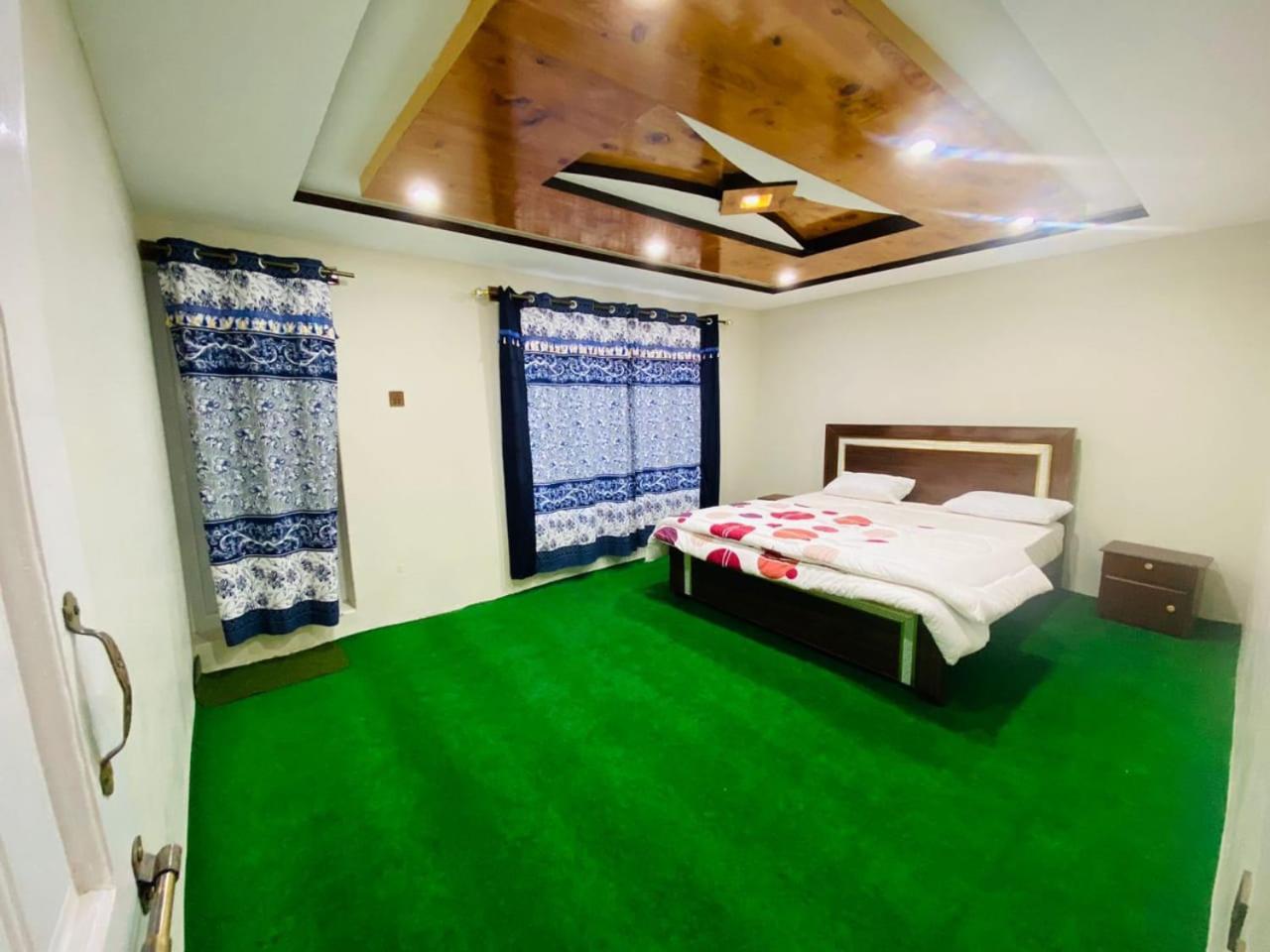 Skardu One Resort And Guest House Exteriör bild